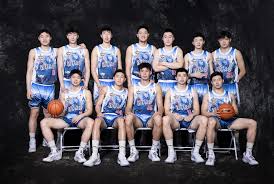 费迪南德：斯洛伐克是今晚更好的球队，但英格兰展示了个性和实力.